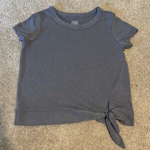 Athleta girls short sleeve shirt size small EUC